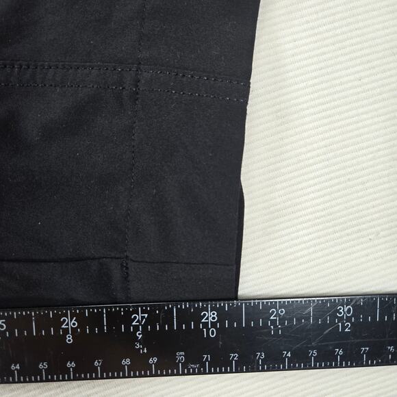 Athleta High Rise High Road Cargo Pant in Black Women's Size 8 - Picture 6 of 7